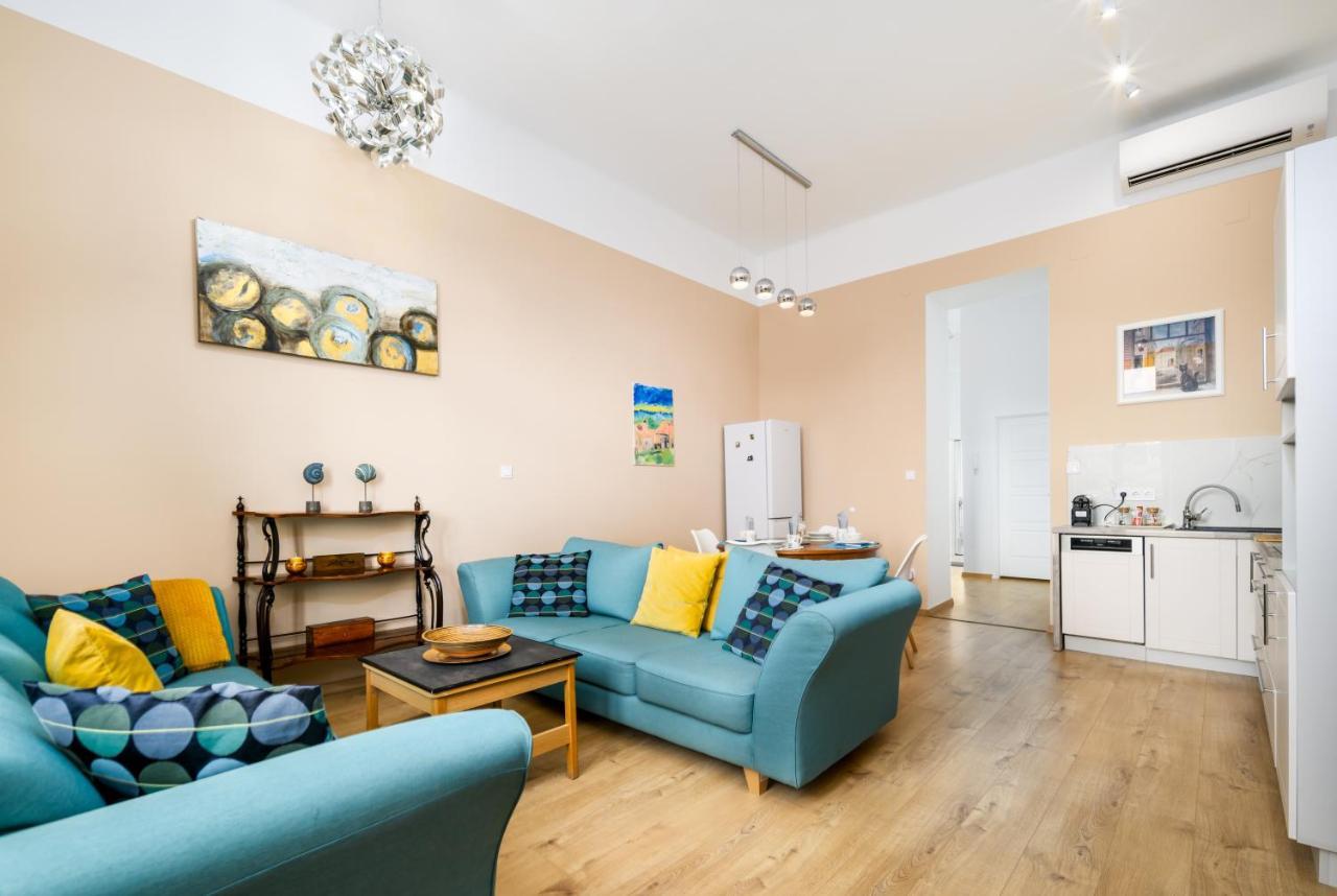 Ja18 Downtown Pearl - 2 Bedroom Apartment Будапеща Екстериор снимка