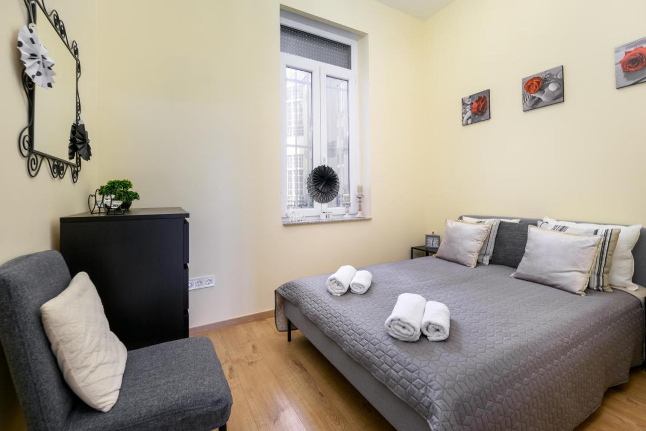 Ja18 Downtown Pearl - 2 Bedroom Apartment Будапеща Екстериор снимка